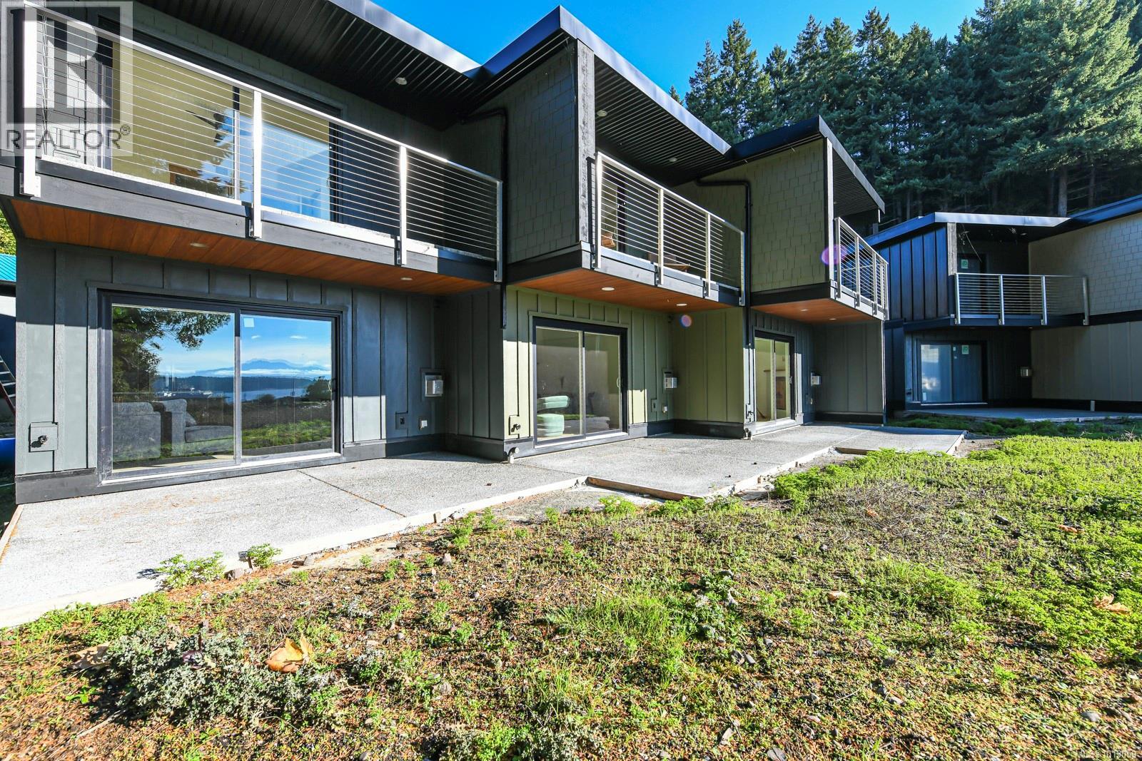 215 4305 Shingle Spit Rd, Hornby Island, British Columbia  V0R 1Z0 - Photo 15 - 1013059