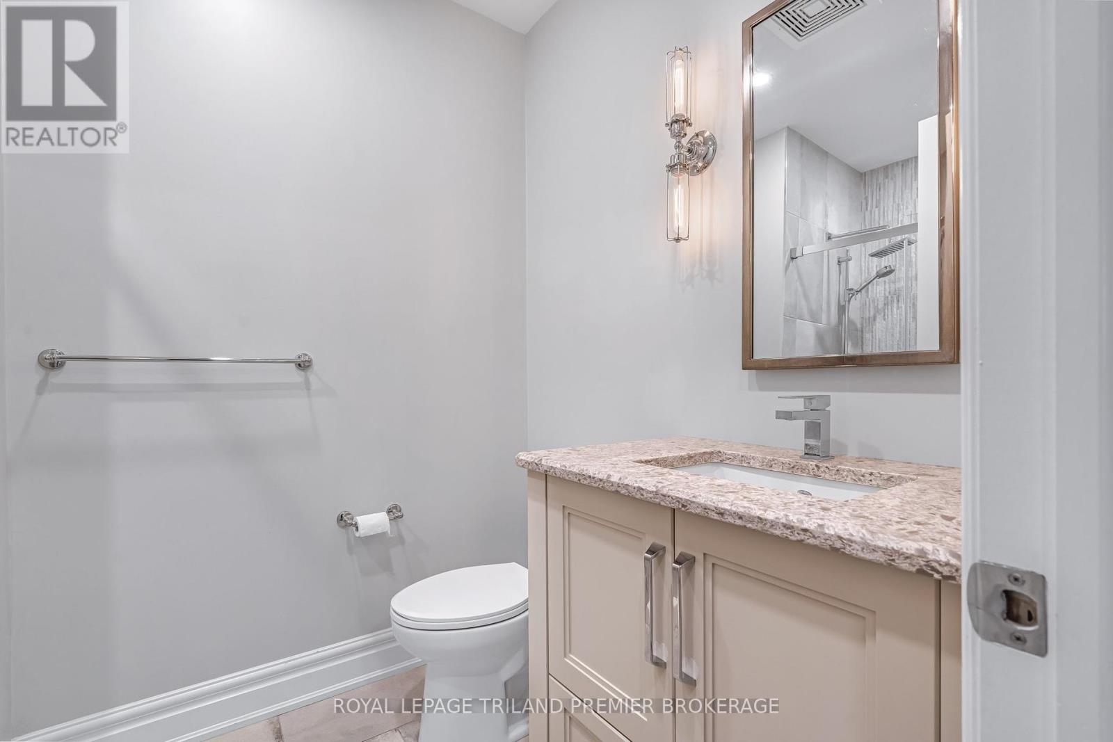 202 - 122 Wortley Road, London South (South F), Ontario  N6C 3N8 - Photo 29 - X12385548