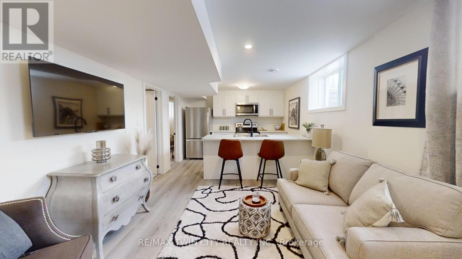 67 Julie Court, London South (South J), Ontario  N5X 3X4 - Photo 16 - X12385507
