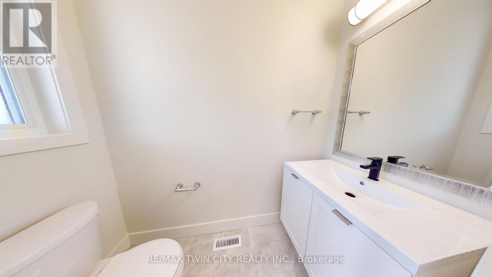 108 Christopher Court, London South (South J), Ontario  N5X 3X4 - Photo 8 - X12385523