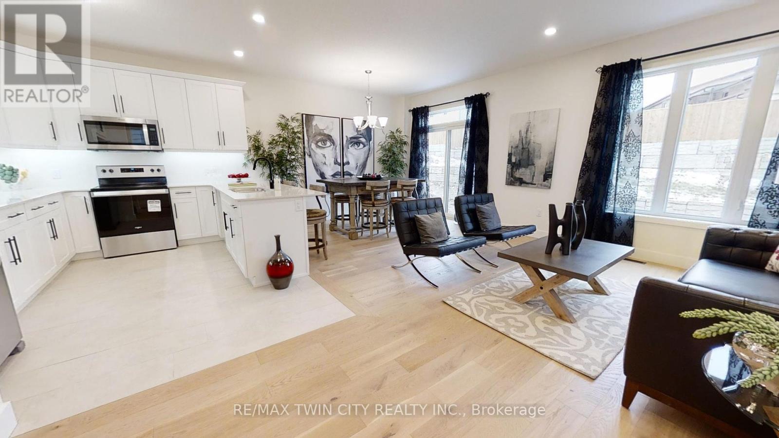 947 Deveron Crescent, London South (South J), Ontario  N5X 3X4 - Photo 10 - X12385536