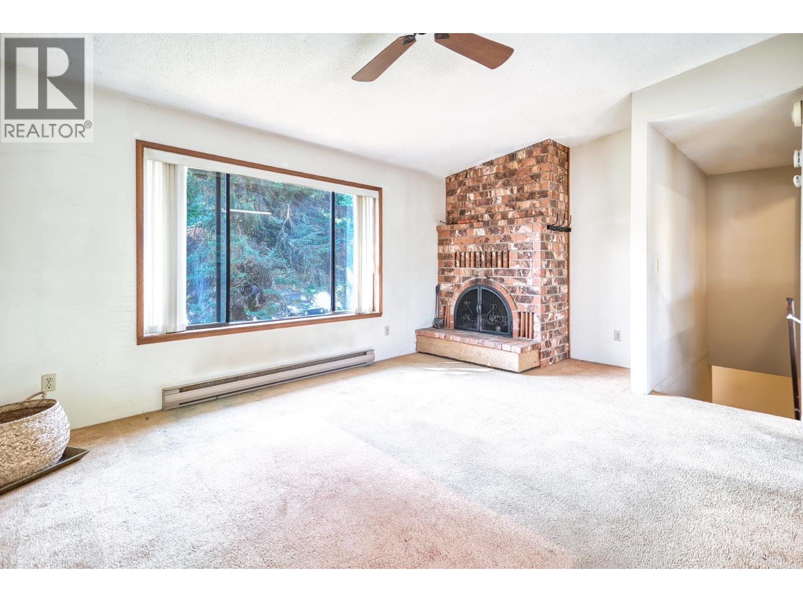 998 Fircrest Road, Gibsons, British Columbia  V0N 1V4 - Photo 11 - R3044331