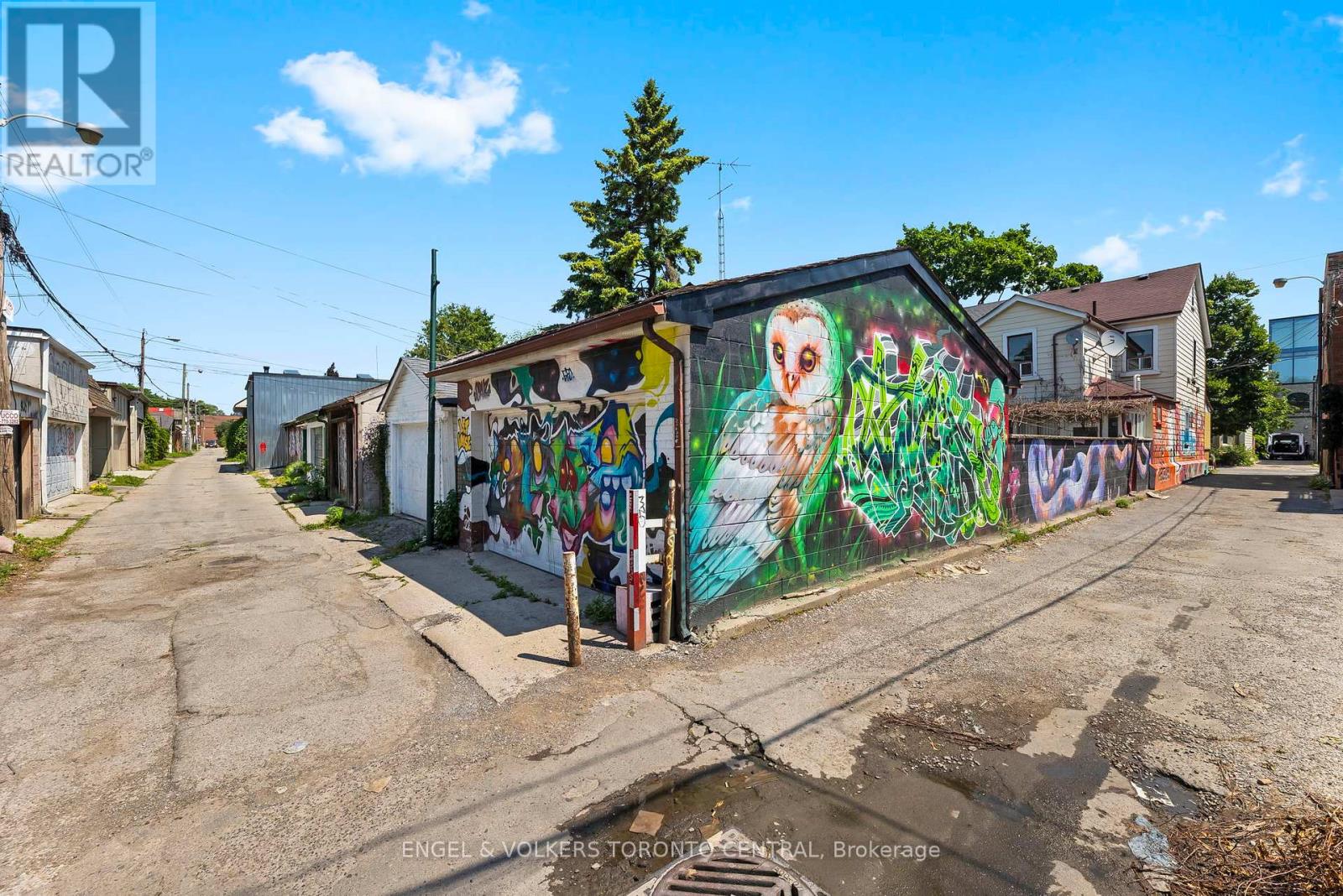8 Brookfield Street, Toronto (Trinity-Bellwoods), Ontario  M6J 3A9 - Photo 36 - C12383650