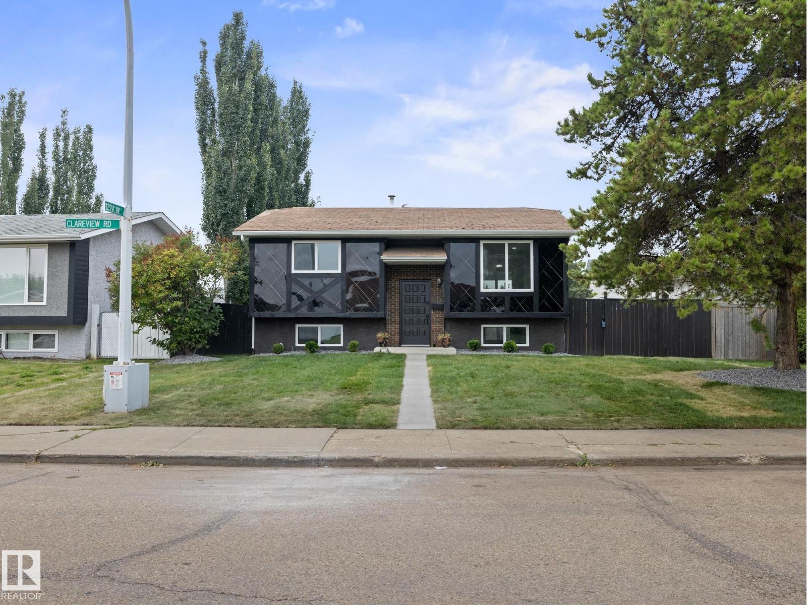 47 CLAREVIEW RD NW, Edmonton, Alberta