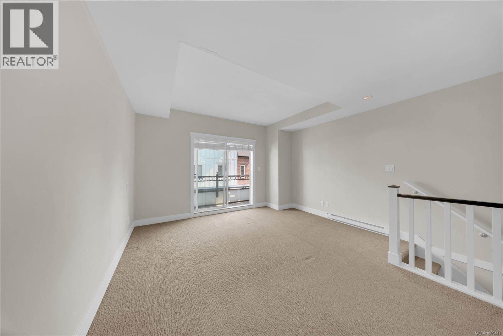 17 675 Superior St, Victoria, British Columbia  V8V 1V1 - Photo 13 - 1009441