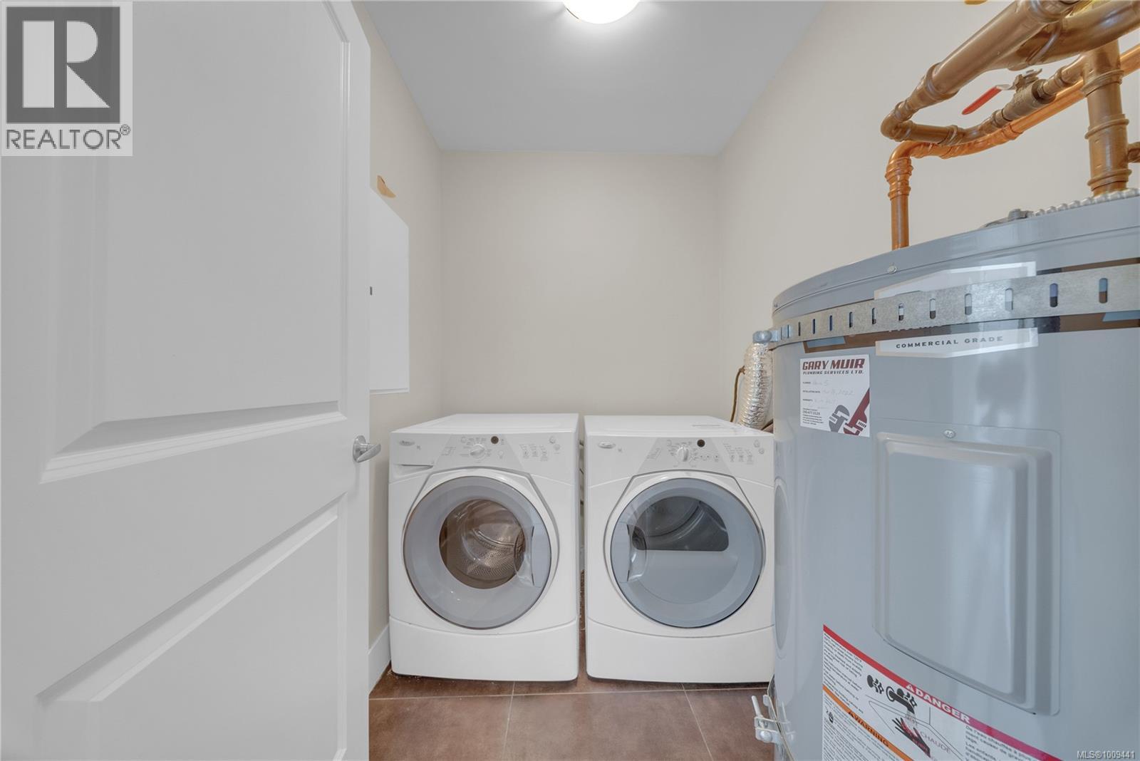 17 675 Superior St, Victoria, British Columbia  V8V 1V1 - Photo 23 - 1009441
