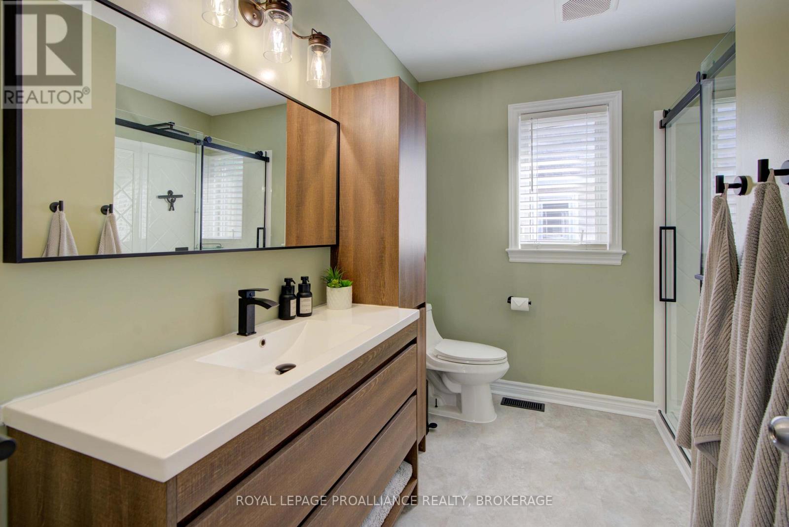 496 Cheryl Place, Kingston, Ontario  K7K 0B2 - Photo 34 - X12384337