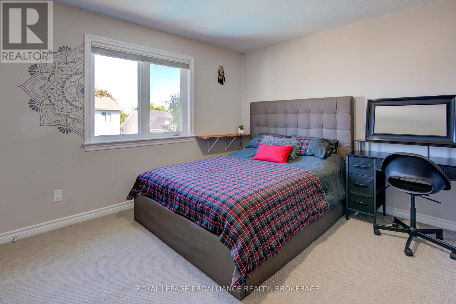496 Cheryl Place, Kingston, Ontario  K7K 0B2 - Photo 32 - X12384337