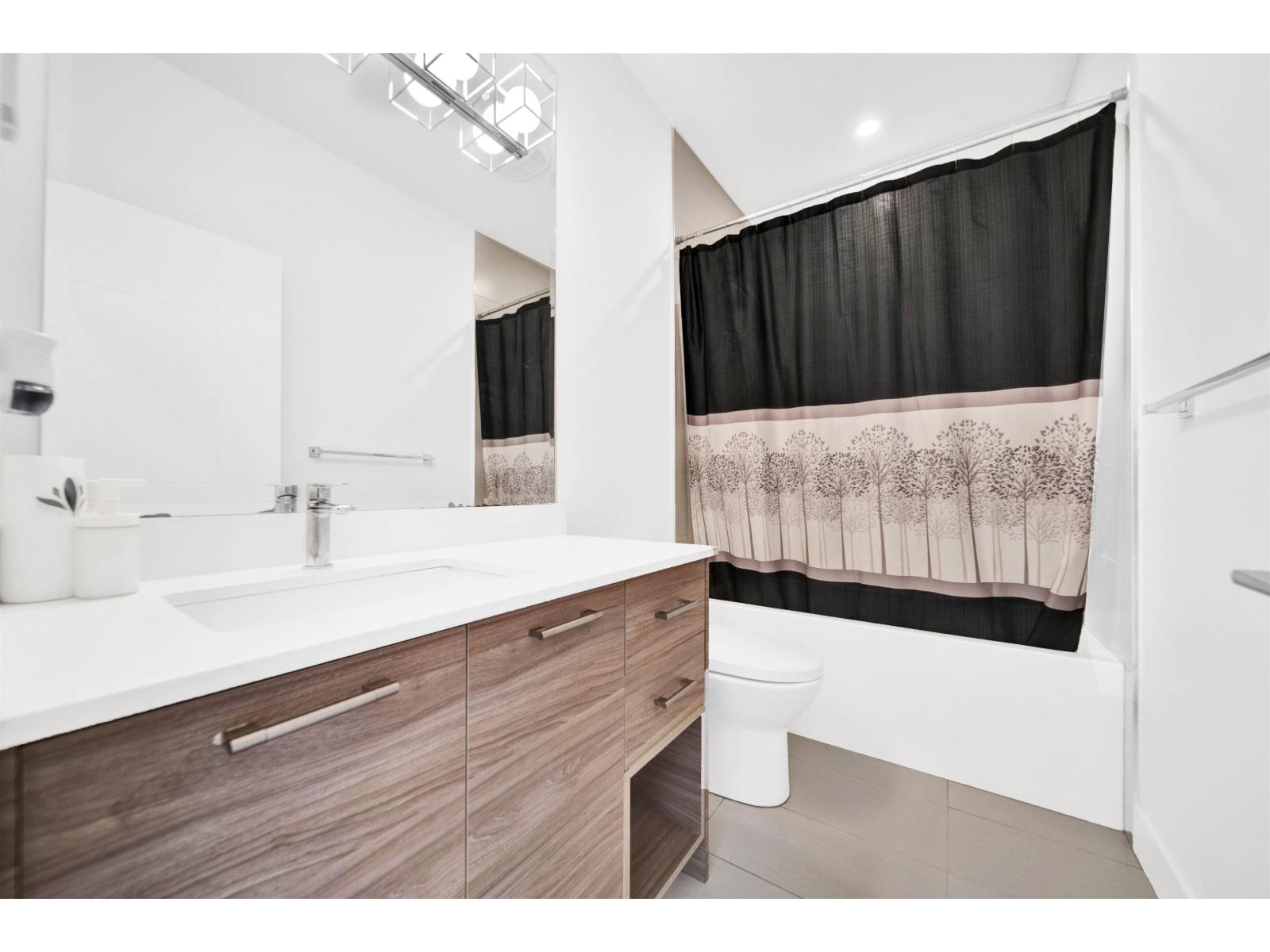 11 7177 194a Street, Surrey, British Columbia  V4N 6V6 - Photo 11 - R3043388