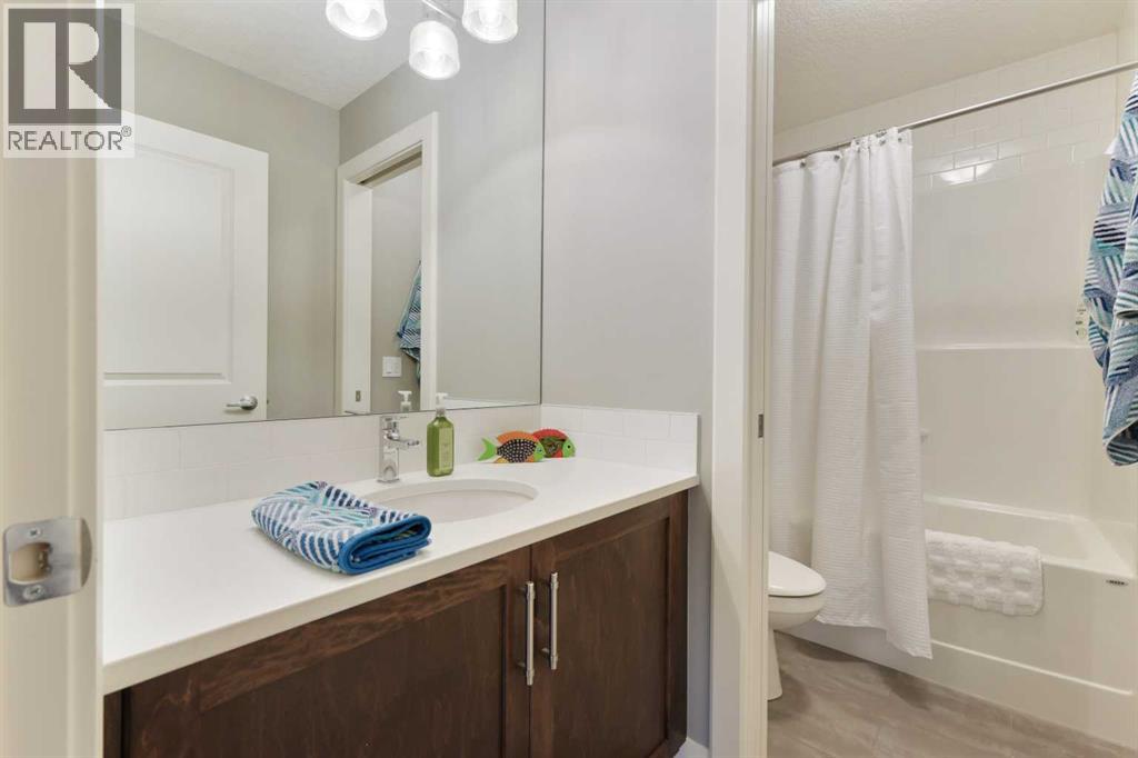 260 Boulder Creek Crescent Se, Langdon, Alberta  T0J 1X3 - Photo 30 - A2232710