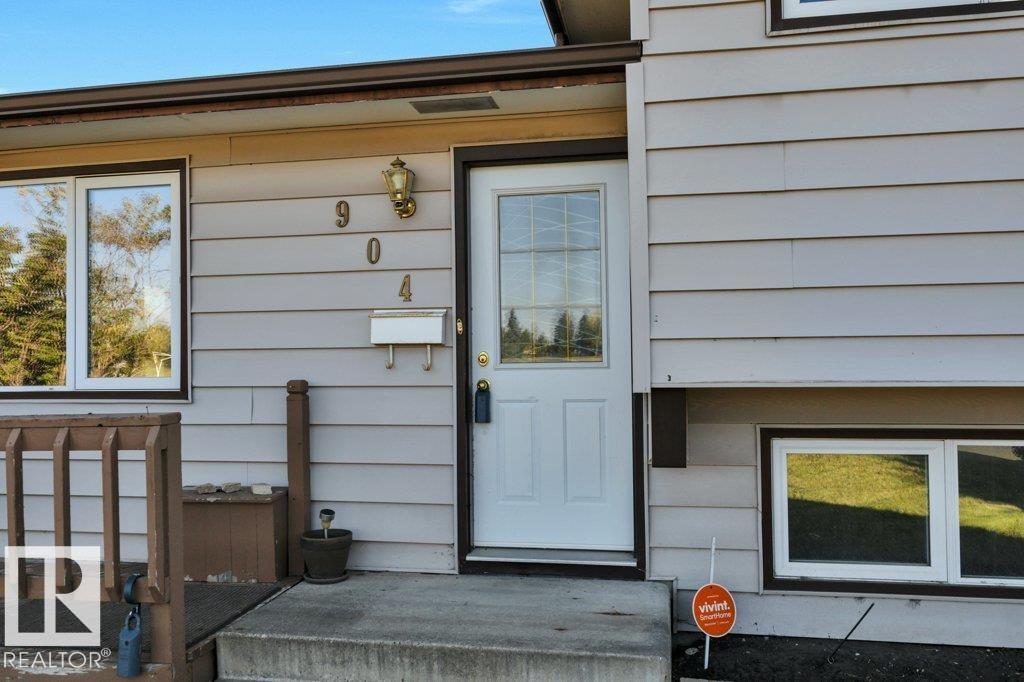 904 Knottwood S Nw, Edmonton, Alberta  T6K 3C3 - Photo 3 - E4456460