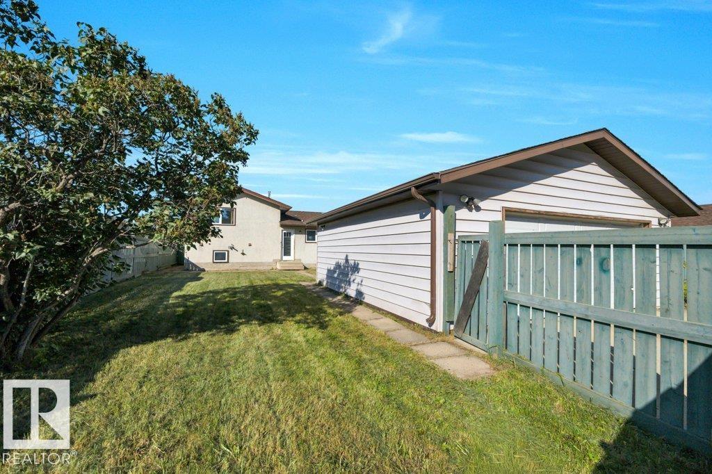 904 Knottwood S Nw, Edmonton, Alberta  T6K 3C3 - Photo 35 - E4456460