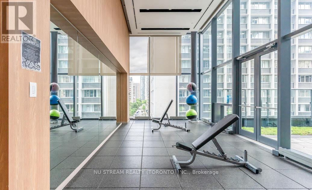 1712 - 7 Grenville Street, Toronto (Bay Street Corridor), Ontario  M4Y 0E9 - Photo 14 - C12385570