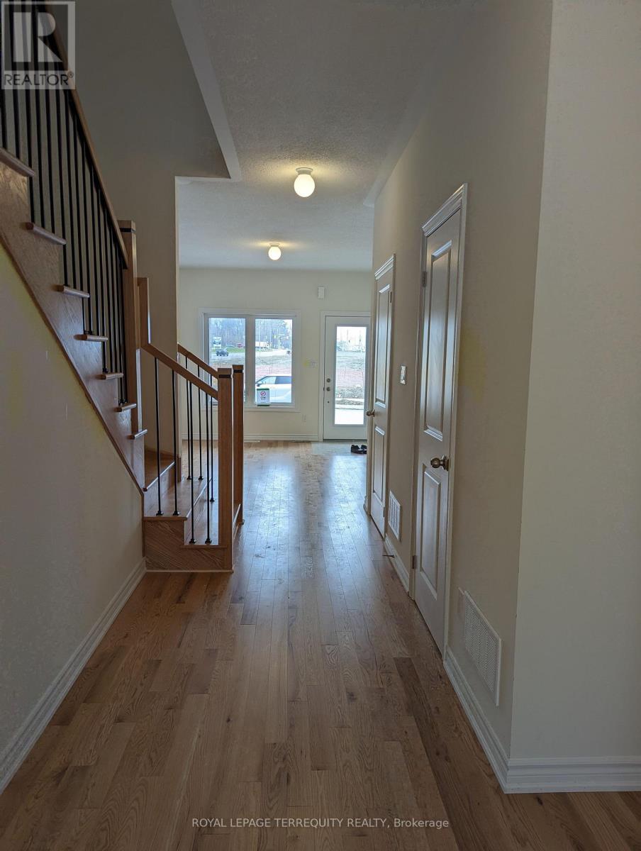 1125 MARATHON AVENUE, Pickering, Ontario