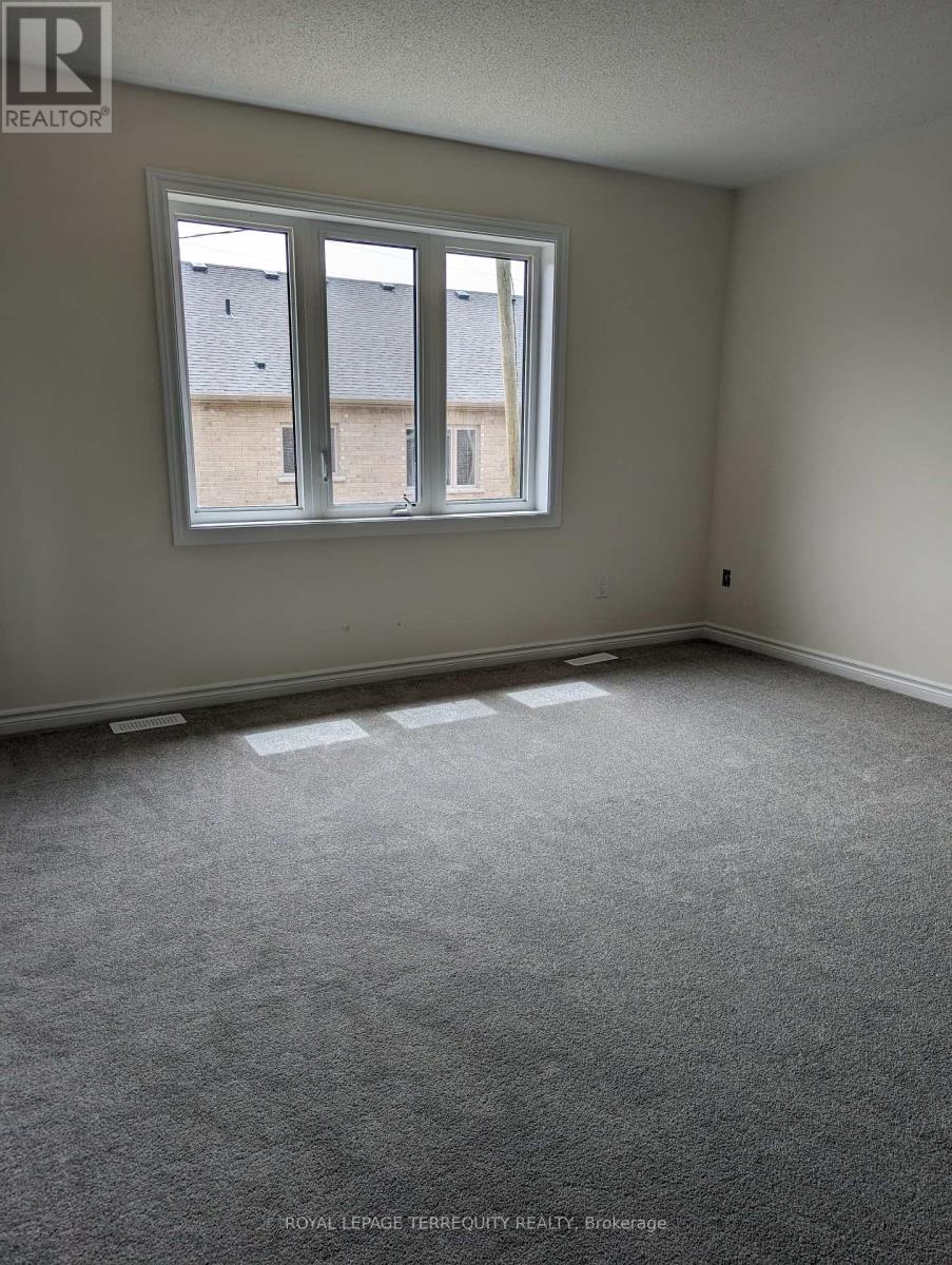 1125 Marathon Avenue, Pickering, Ontario  L1X 0L7 - Photo 20 - E12385566