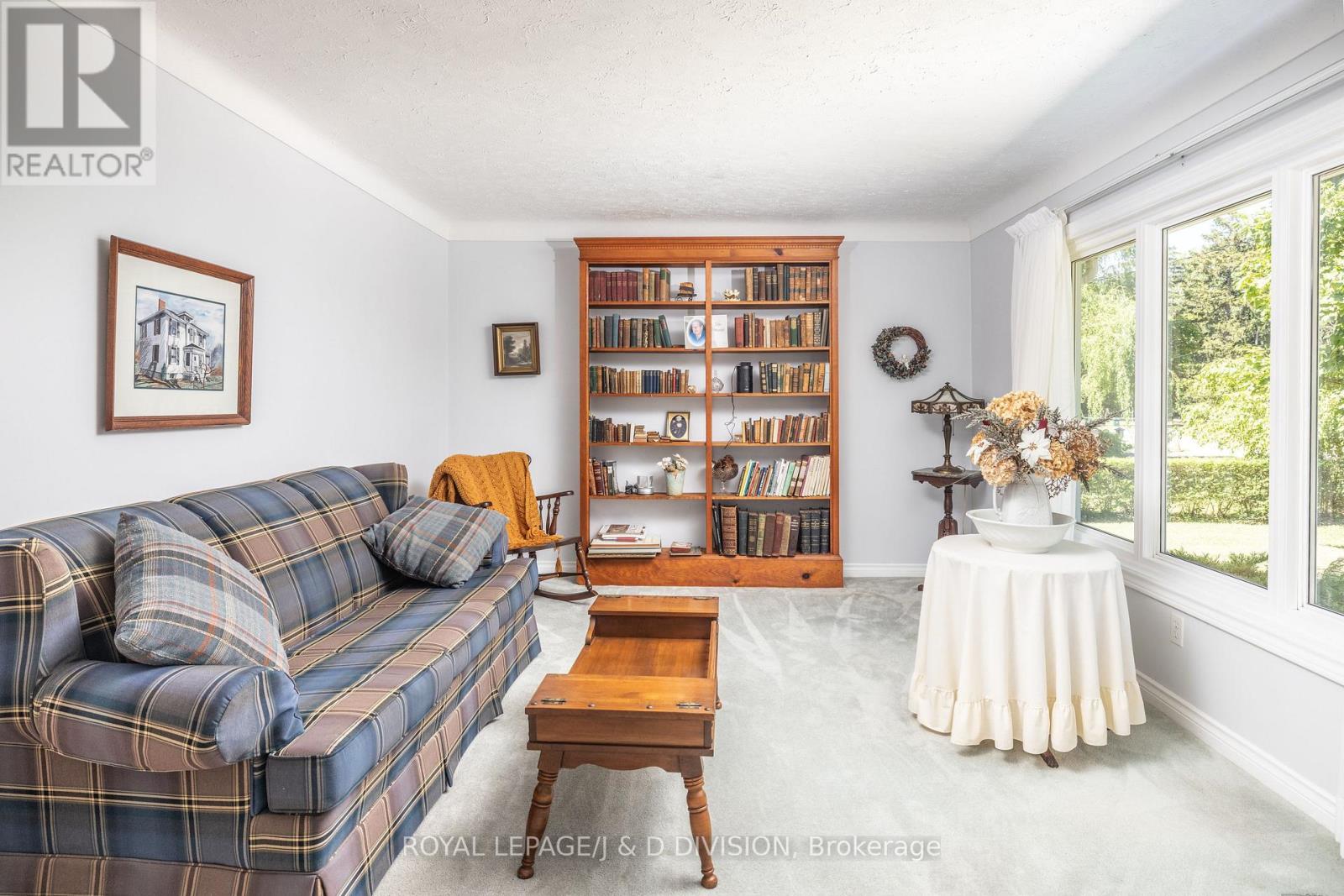 478 Johnson Street, Niagara-On-The-Lake, Ontario  L0S 1J0 - Photo 3 - X12385133