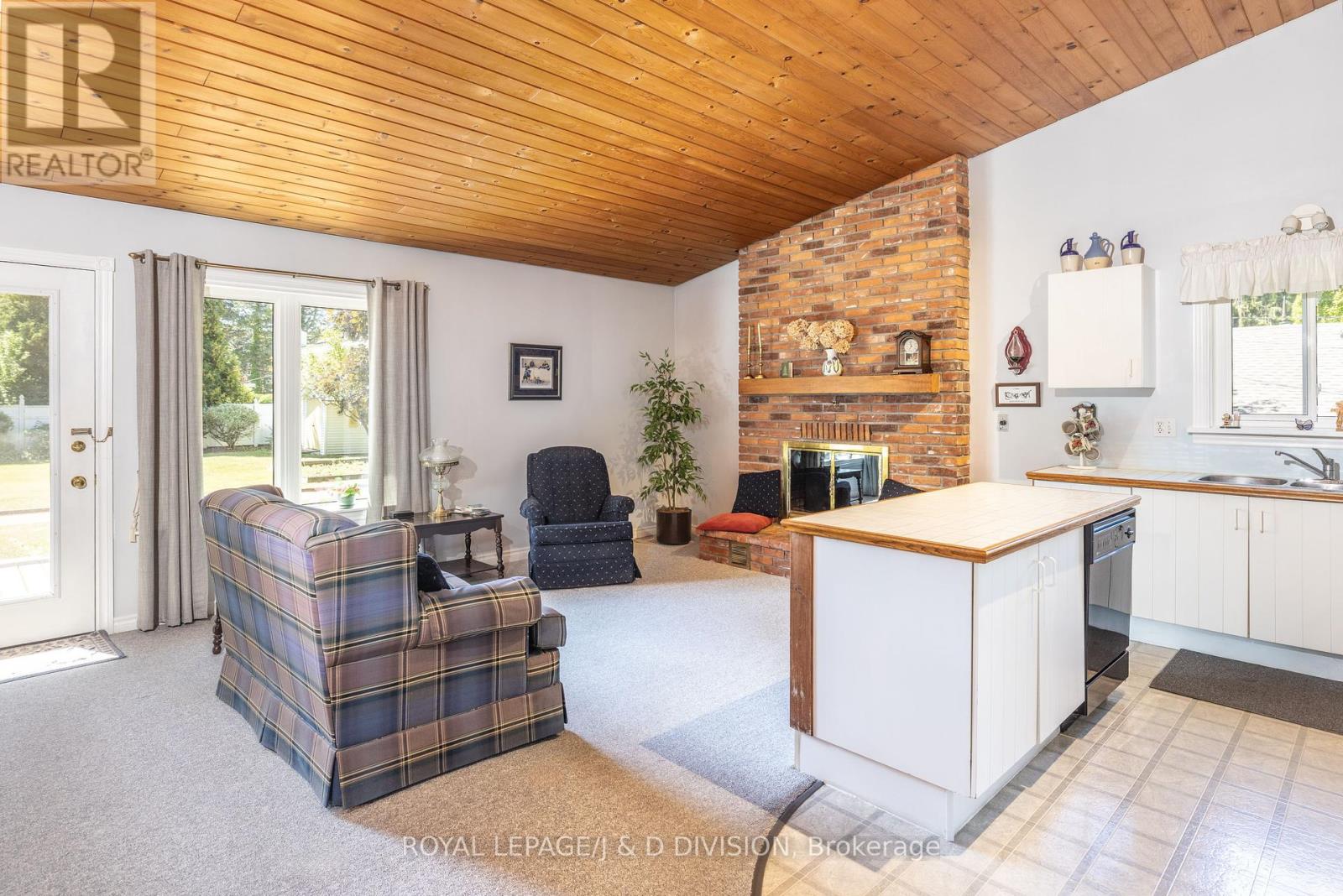 478 Johnson Street, Niagara-On-The-Lake, Ontario  L0S 1J0 - Photo 8 - X12385133
