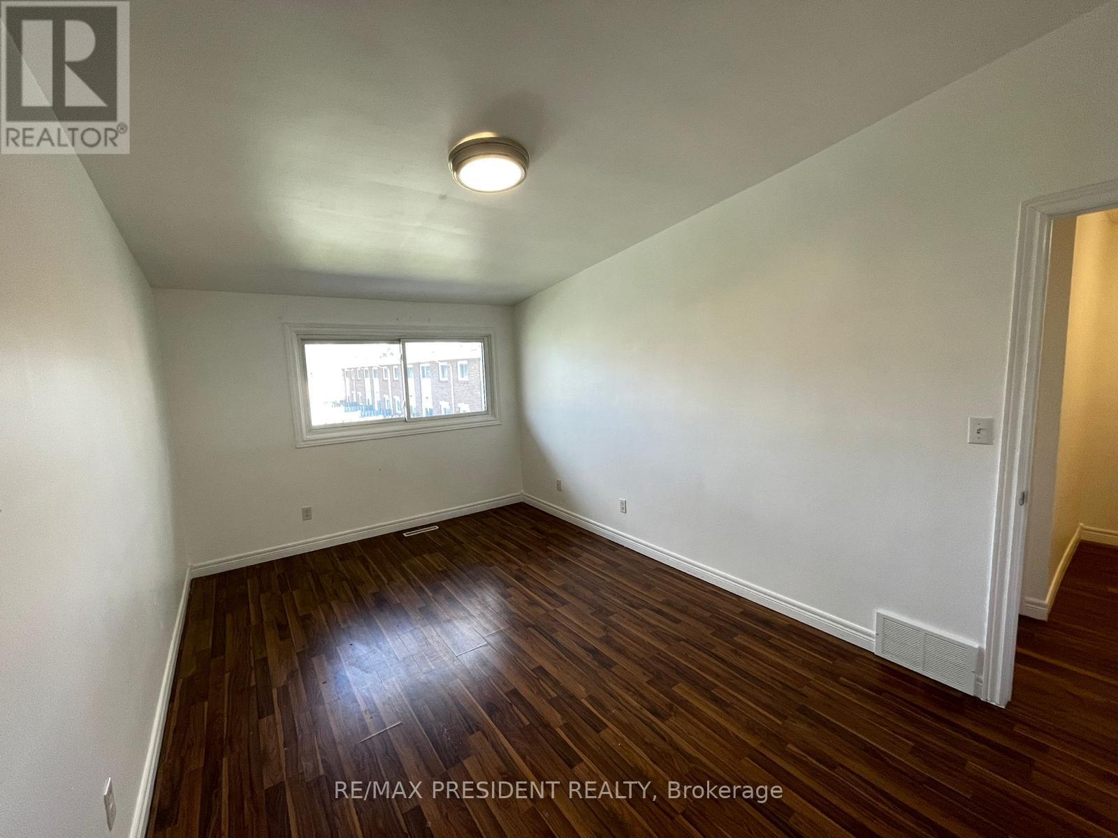 97 - 1730 Columbia Court, Windsor, Ontario  N9E 1B1 - Photo 12 - X12384495