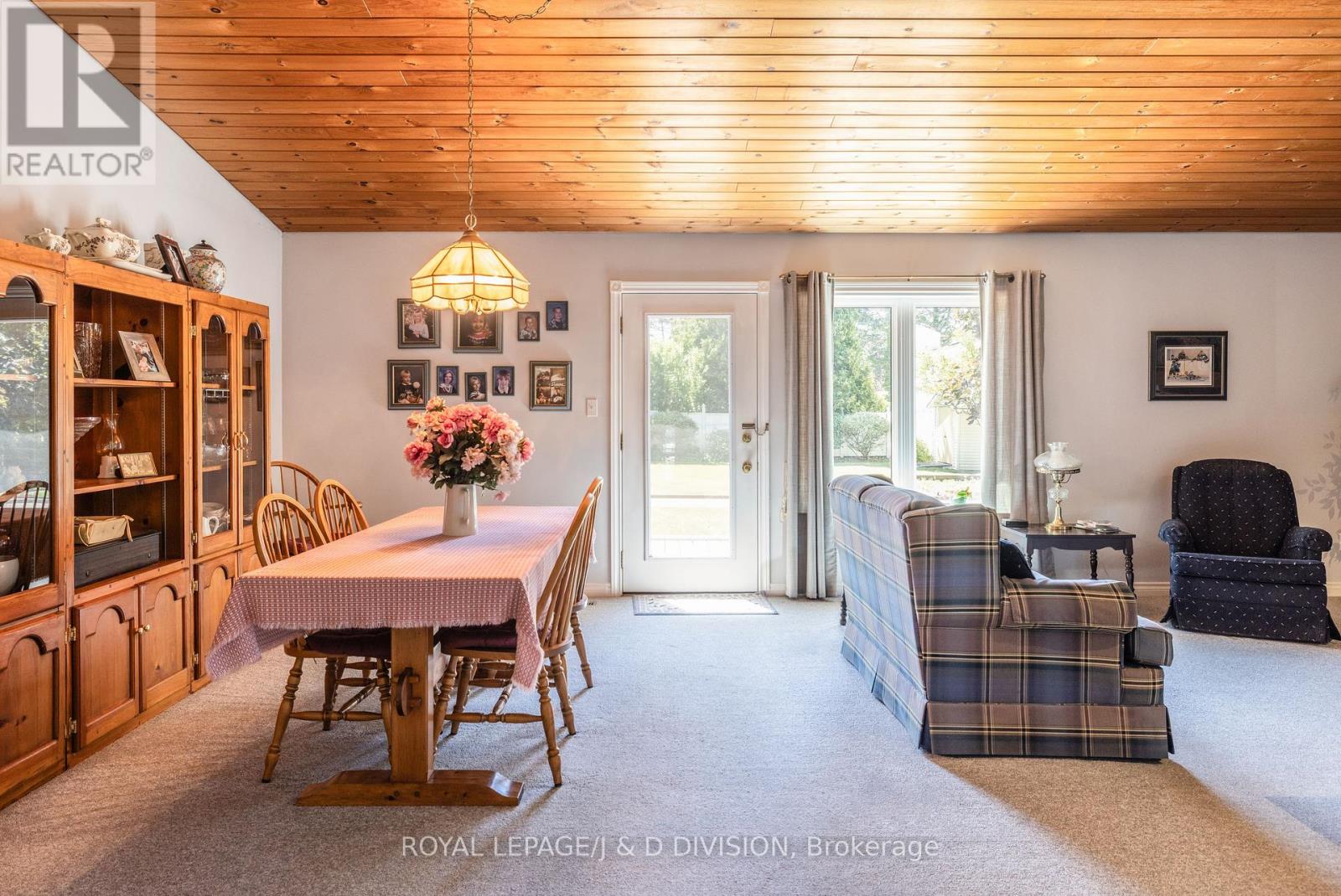 478 Johnson Street, Niagara-On-The-Lake, Ontario  L0S 1J0 - Photo 10 - X12385133