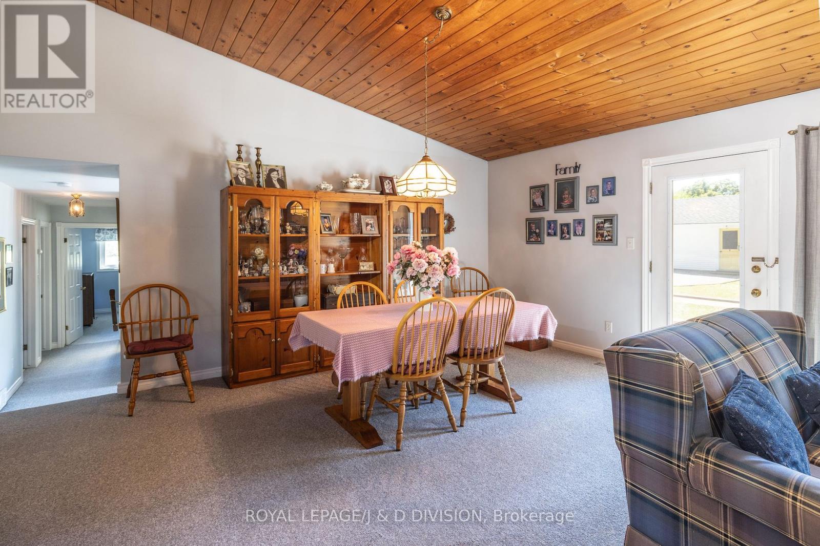 478 Johnson Street, Niagara-On-The-Lake, Ontario  L0S 1J0 - Photo 11 - X12385133