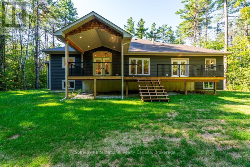 1030 Xavier Street, Gravenhurst (Morrison), Ontario  P0E 1G0 - Photo 37 - X12385624
