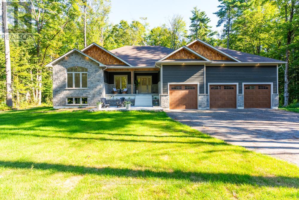1030 Xavier Street, Gravenhurst (Morrison), Ontario  P0E 1G0 - Photo 40 - X12385624