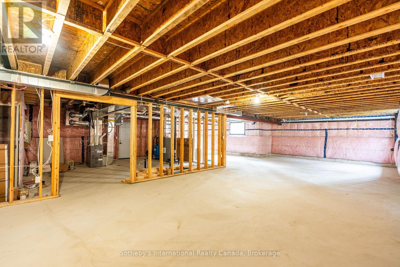 1030 Xavier Street, Gravenhurst (Morrison), Ontario  P0E 1G0 - Photo 45 - X12385624