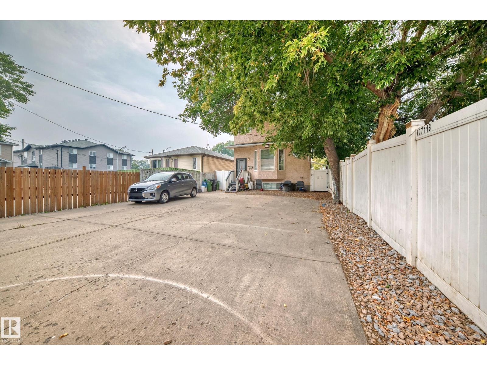 10711a 95 St. St Nw, Edmonton, Alberta  T5H 2C8 - Photo 11 - E4455726