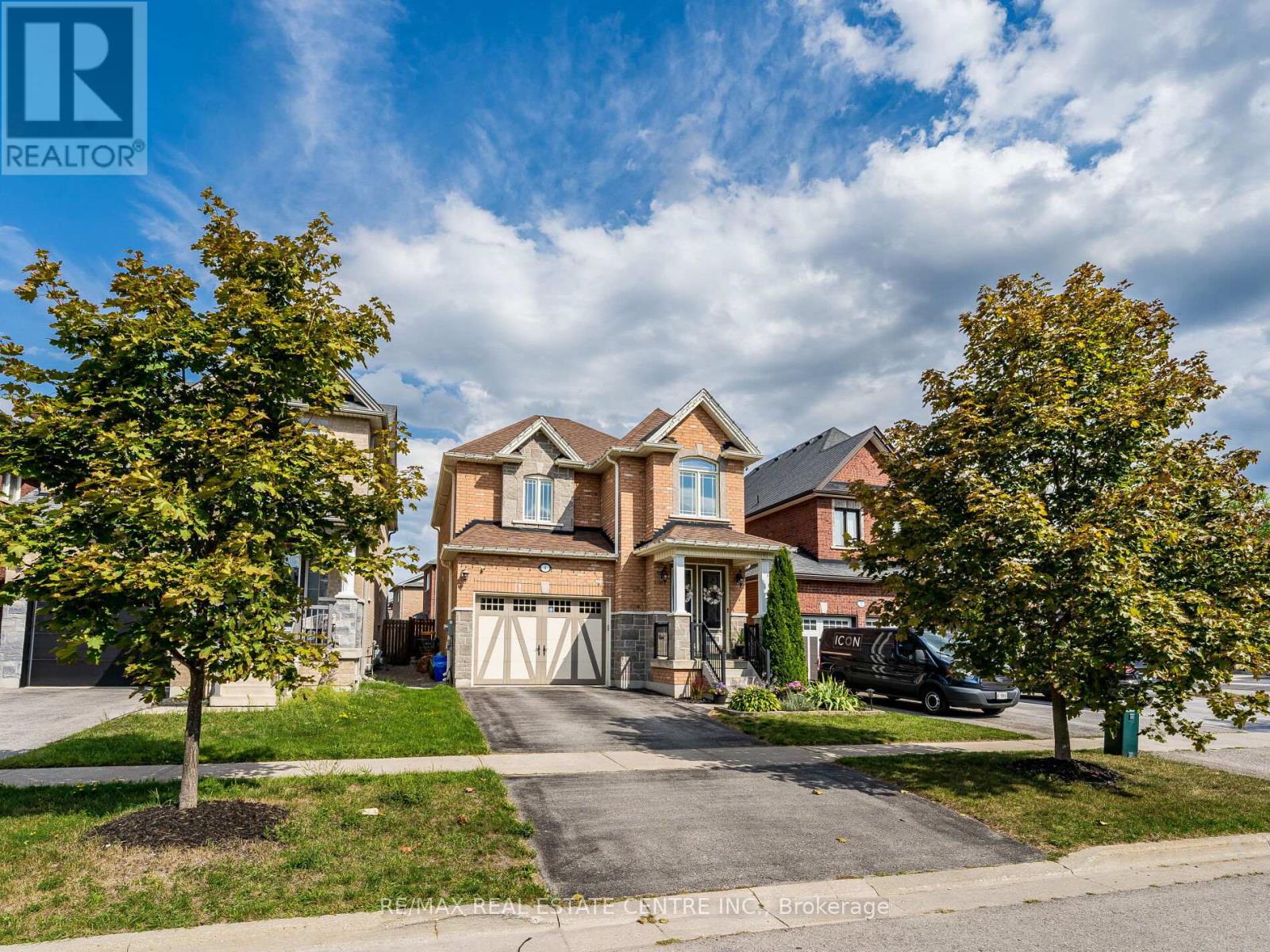 4 Morrison Avenue, New Tecumseth (Alliston), Ontario  L9R 0H4 - Photo 2 - N12385545