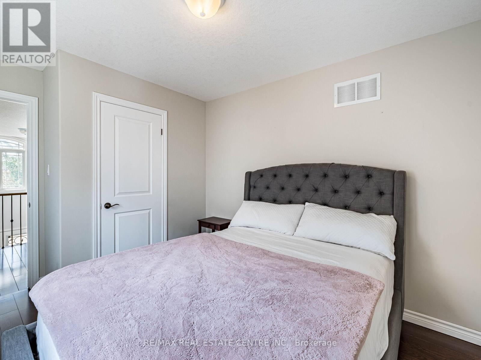 4 Morrison Avenue, New Tecumseth (Alliston), Ontario  L9R 0H4 - Photo 26 - N12385545