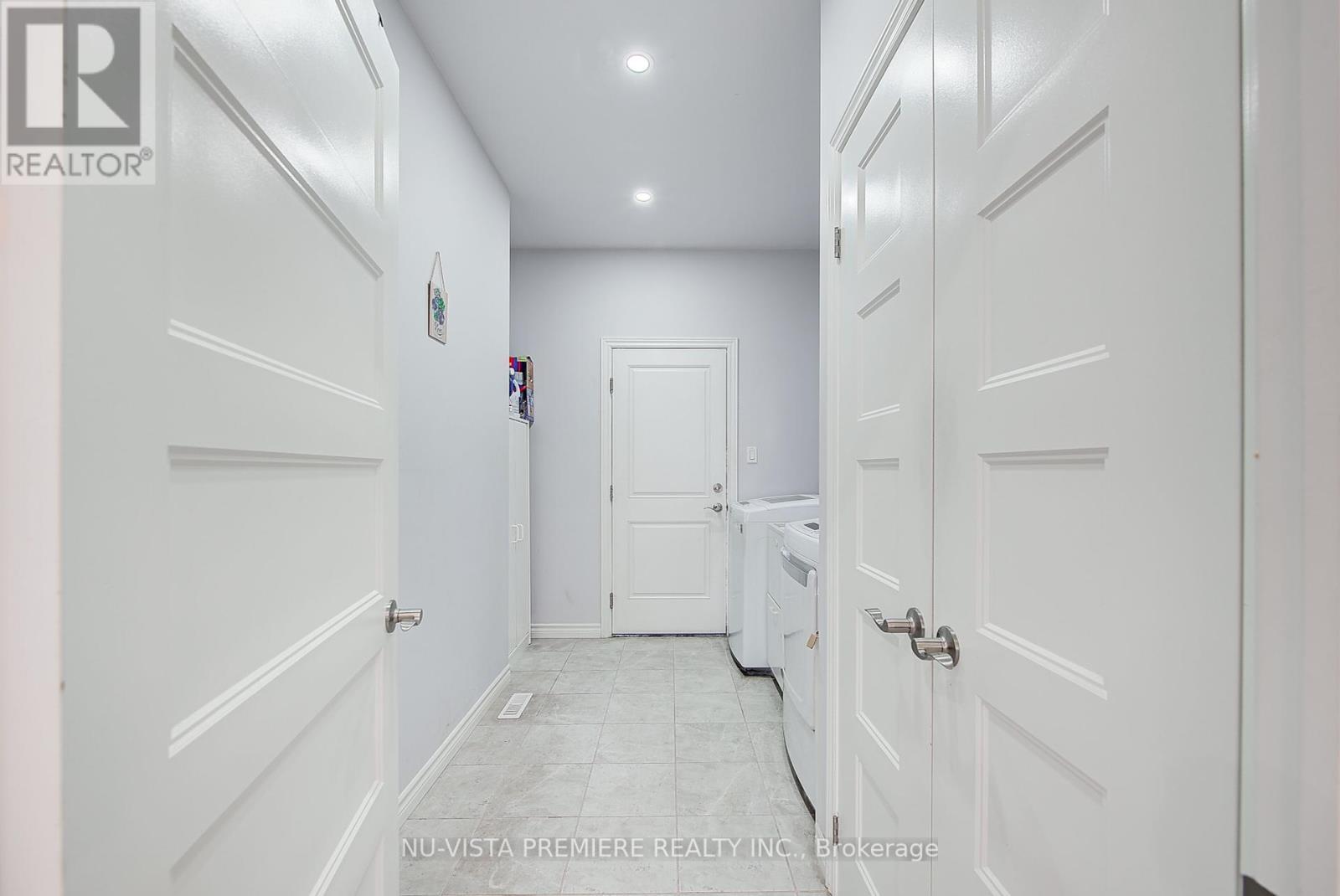 3069 Tokala Trail, London North, Ontario  N6G 0S7 - Photo 46 - X12385631