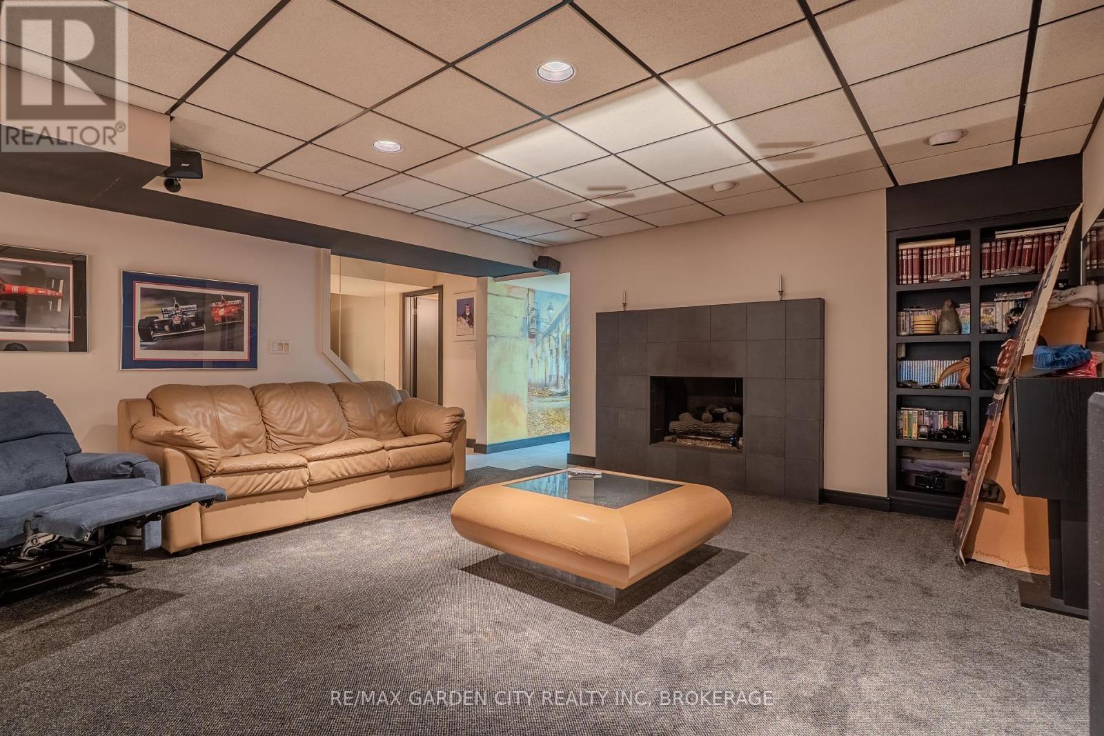 86 Tremont Drive, St. Catharines, Ontario  L2R 3B2 - Photo 25 - X12385605
