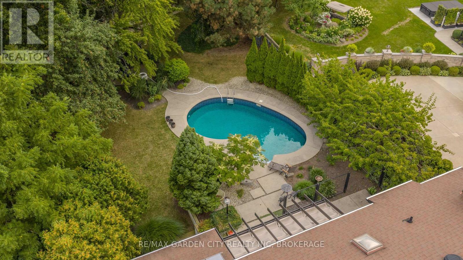 86 Tremont Drive, St. Catharines, Ontario  L2R 3B2 - Photo 44 - X12385605