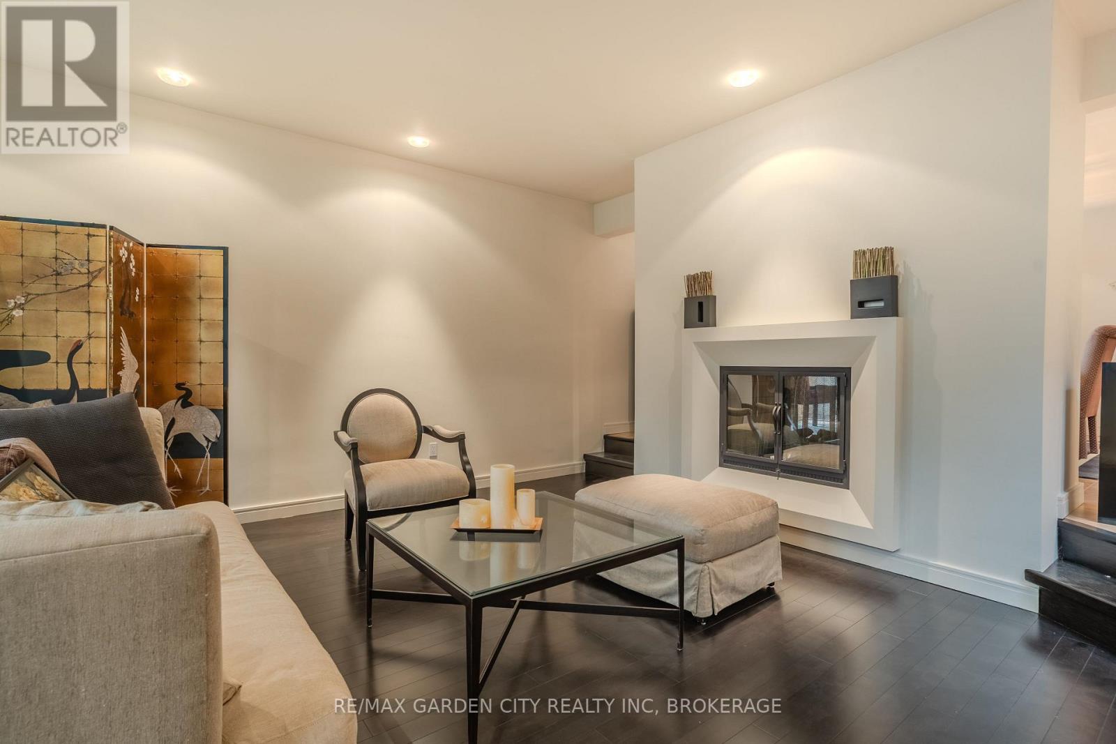 86 Tremont Drive, St. Catharines, Ontario  L2R 3B2 - Photo 6 - X12385605