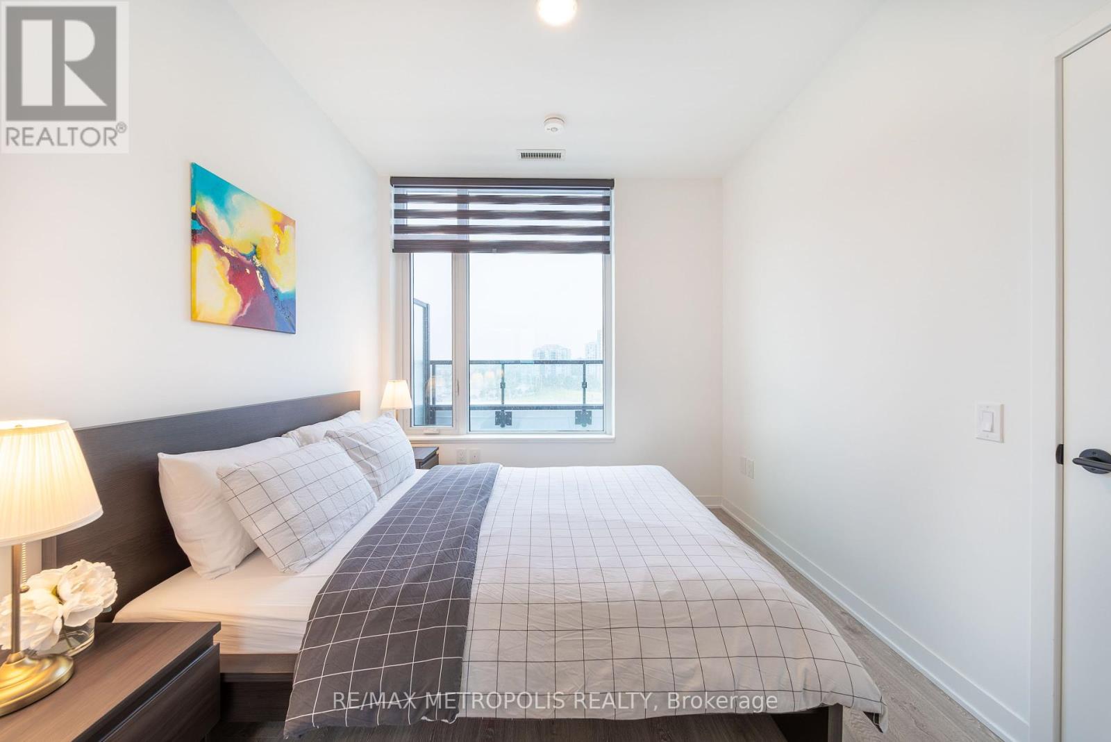 807 - 2495 Eglinton Avenue W, Mississauga, Ontario  L5M 2T2 - Photo 15 - W12382109
