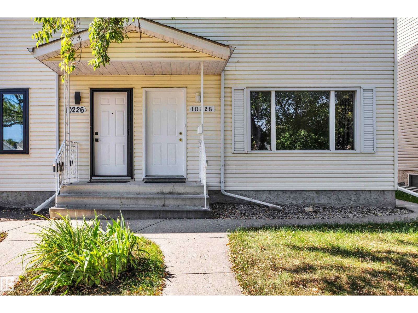 10228 152 St Nw, Edmonton, Alberta  T5P 1Y2 - Photo 1 - E4456467