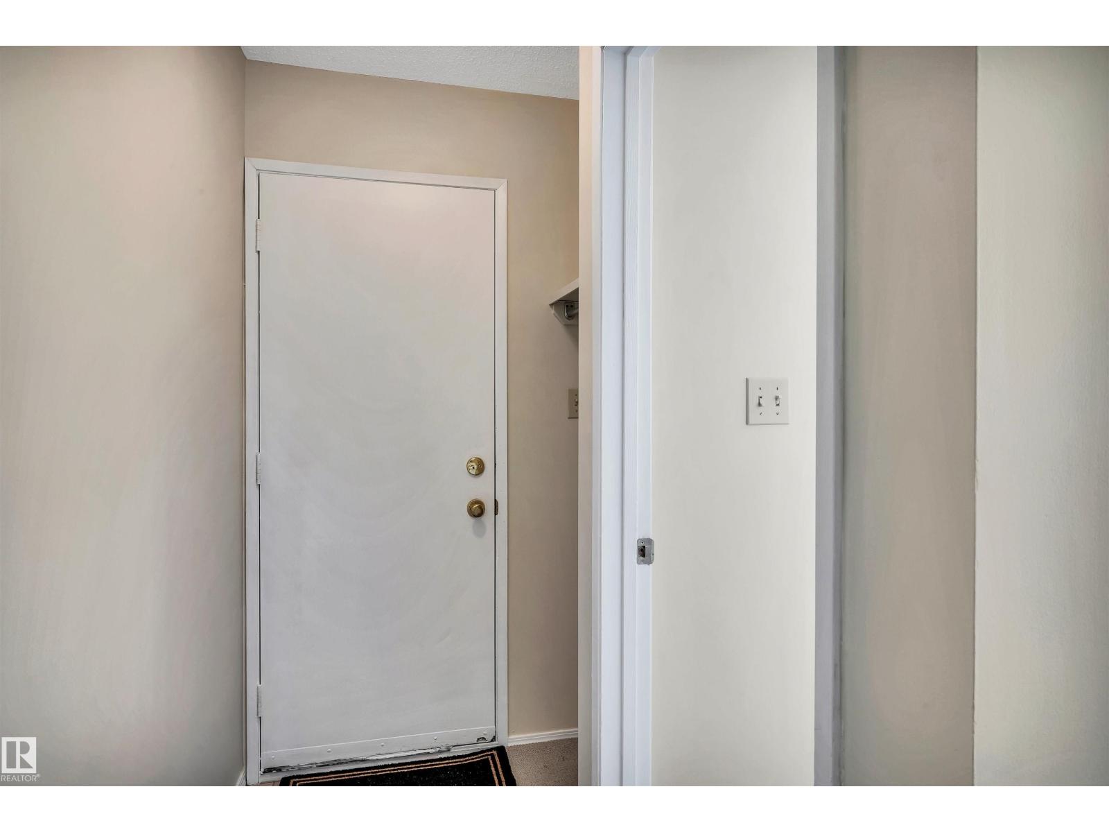 10228 152 St Nw, Edmonton, Alberta  T5P 1Y2 - Photo 16 - E4456467