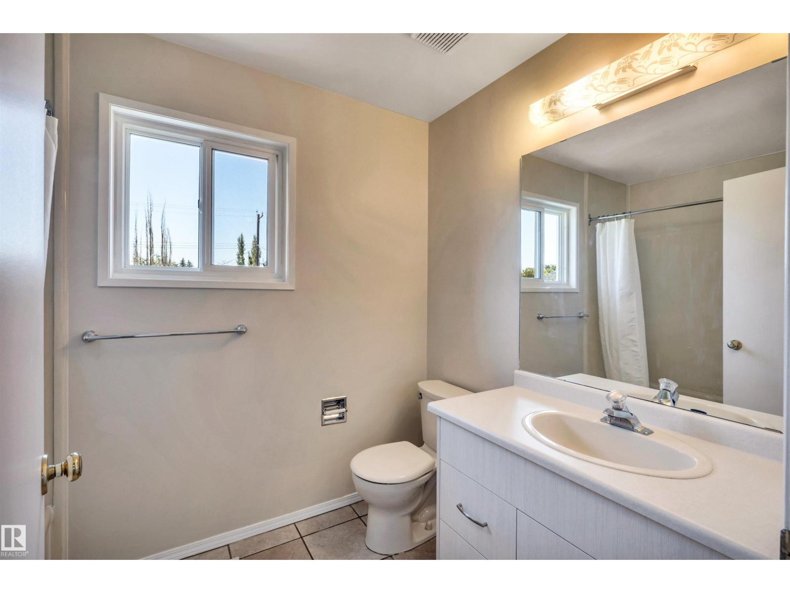 10228 152 St Nw, Edmonton, Alberta  T5P 1Y2 - Photo 23 - E4456467