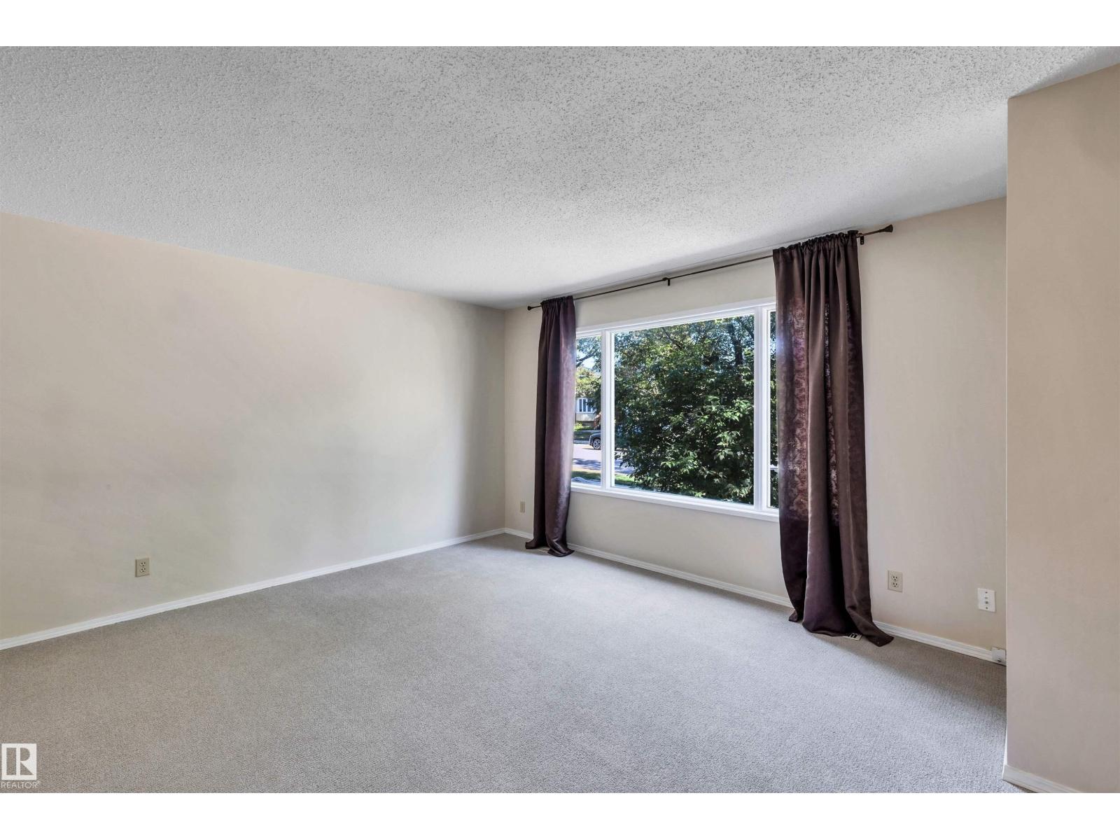 10228 152 St Nw, Edmonton, Alberta  T5P 1Y2 - Photo 5 - E4456467
