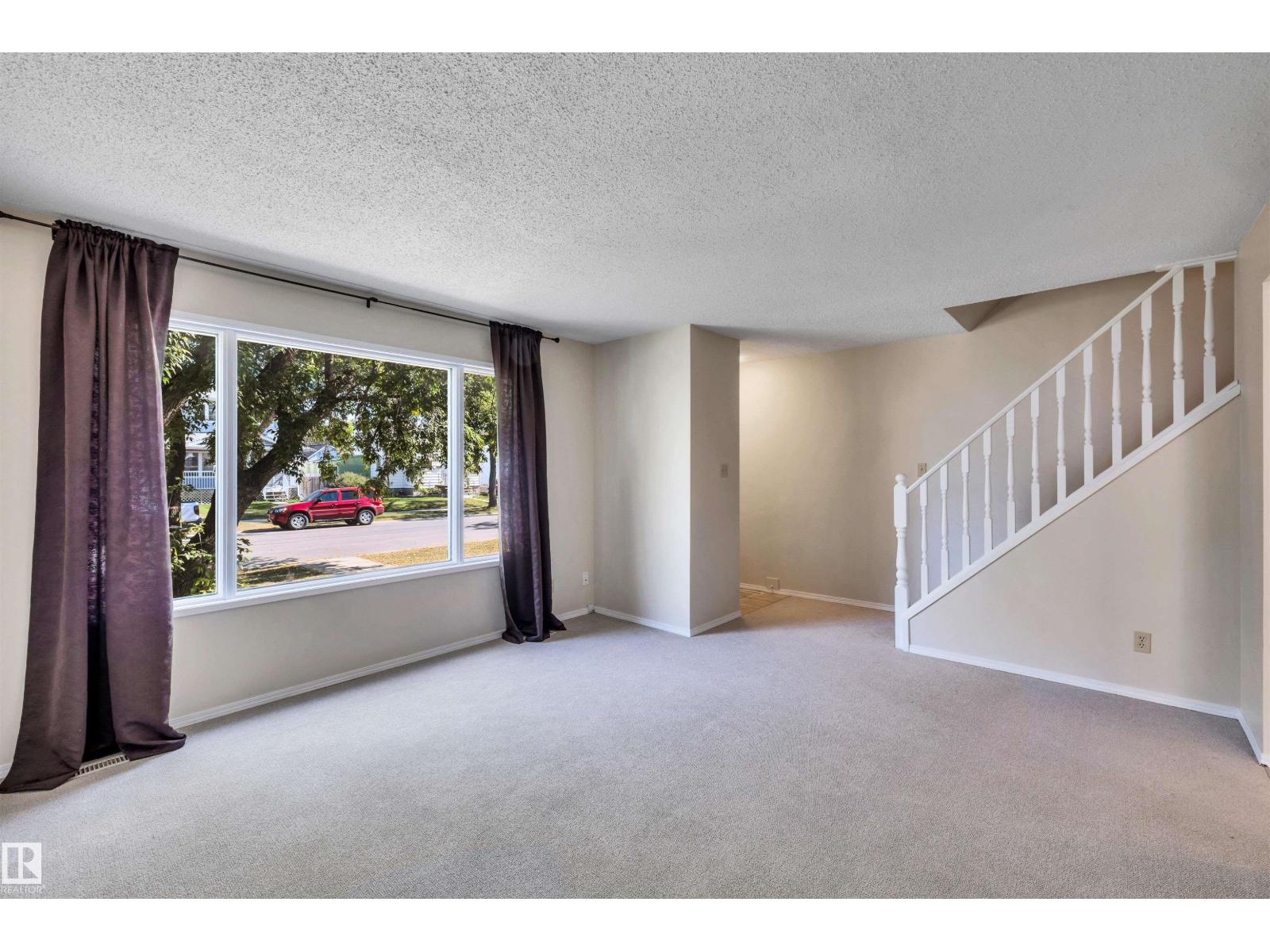 10228 152 St Nw, Edmonton, Alberta  T5P 1Y2 - Photo 6 - E4456467