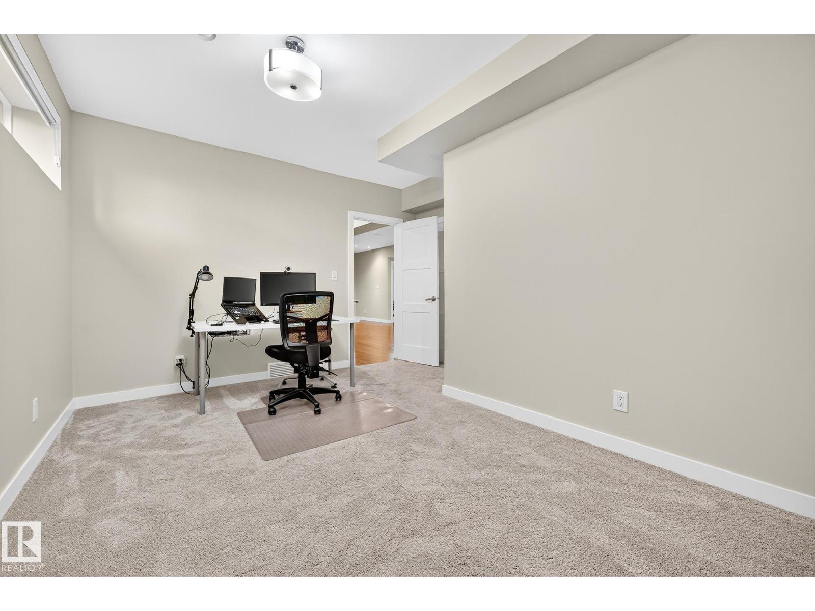 940 Haliburton Rd Nw, Edmonton, Alberta  T6R 2Z6 - Photo 37 - E4456468