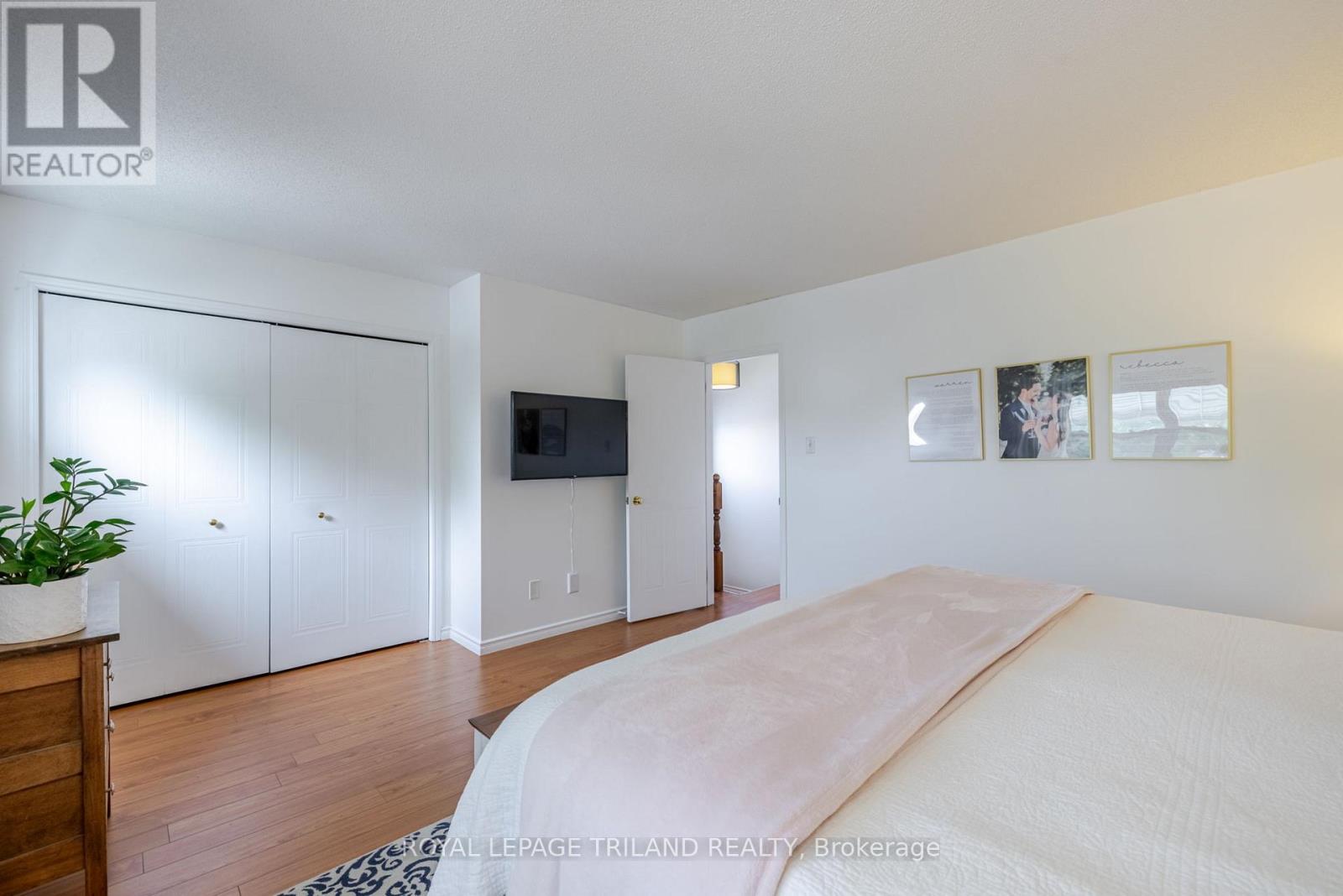 147 Gerald Crescent, London South, Ontario  N5Z 5A3 - Photo 16 - X12378467
