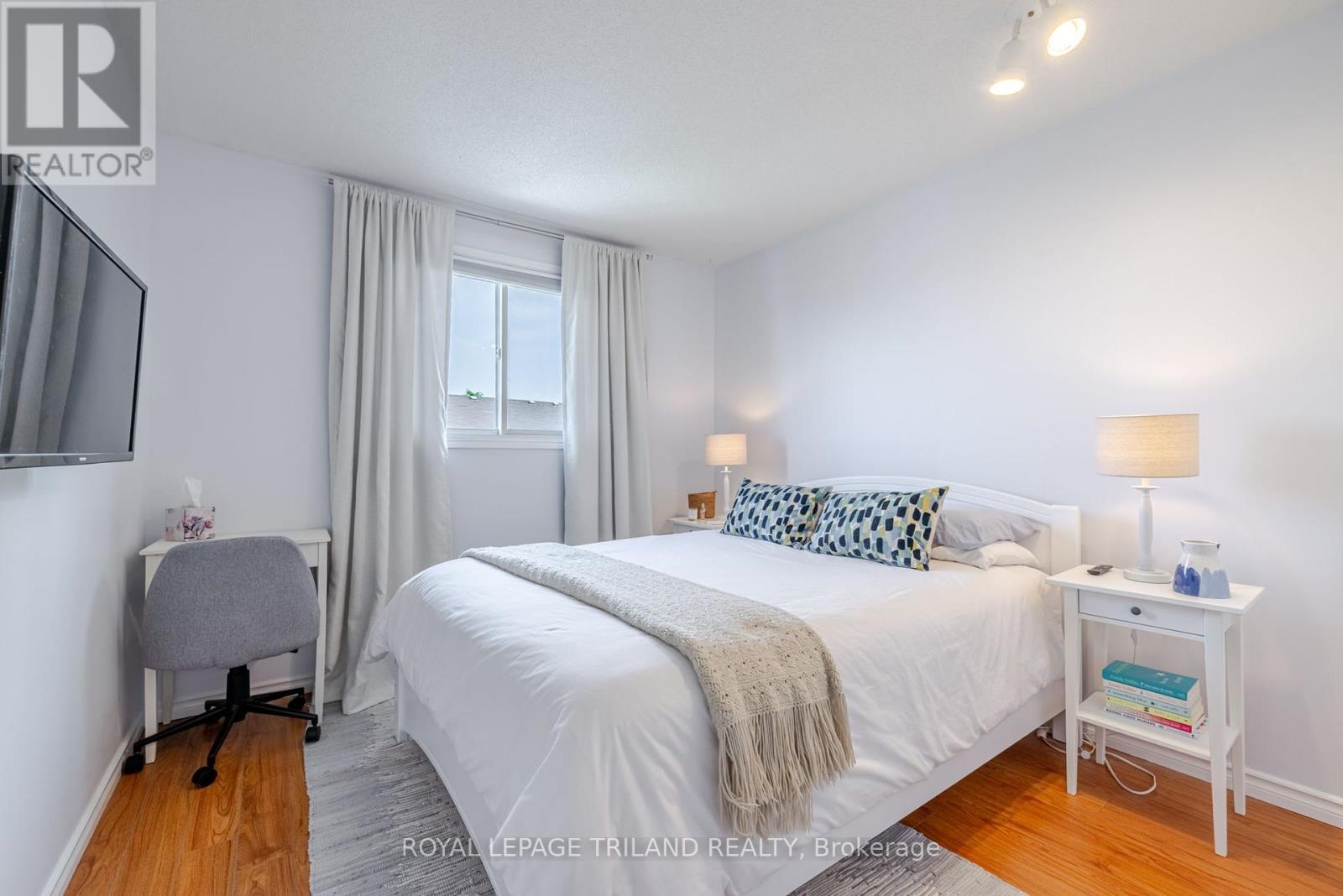 147 Gerald Crescent, London South, Ontario  N5Z 5A3 - Photo 19 - X12378467