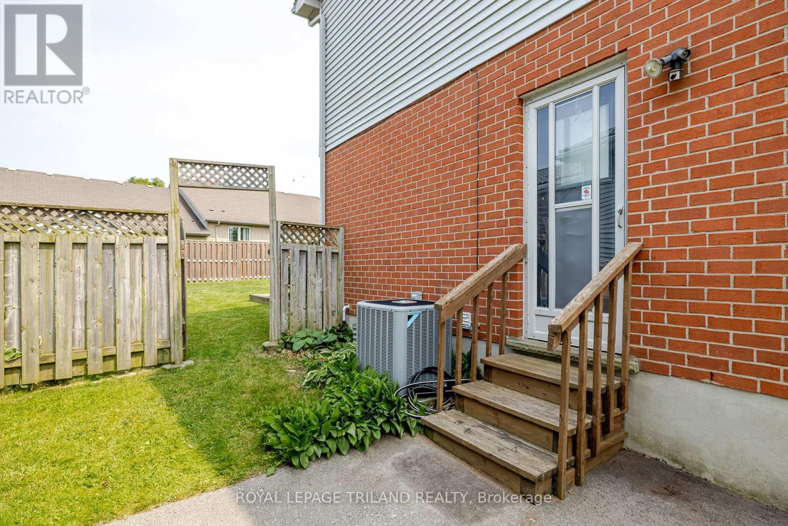 147 Gerald Crescent, London South, Ontario  N5Z 5A3 - Photo 31 - X12378467