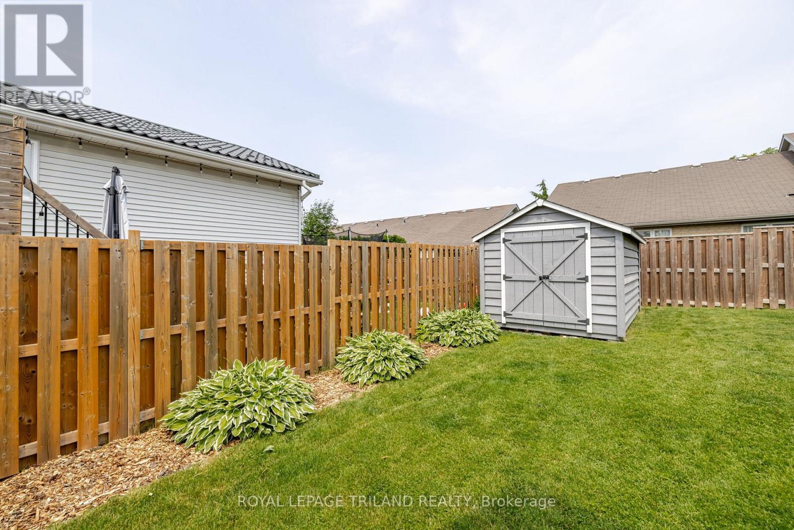 147 Gerald Crescent, London South, Ontario  N5Z 5A3 - Photo 32 - X12378467