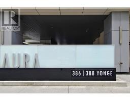 1904 - 386 YONGE STREET, Toronto, Ontario