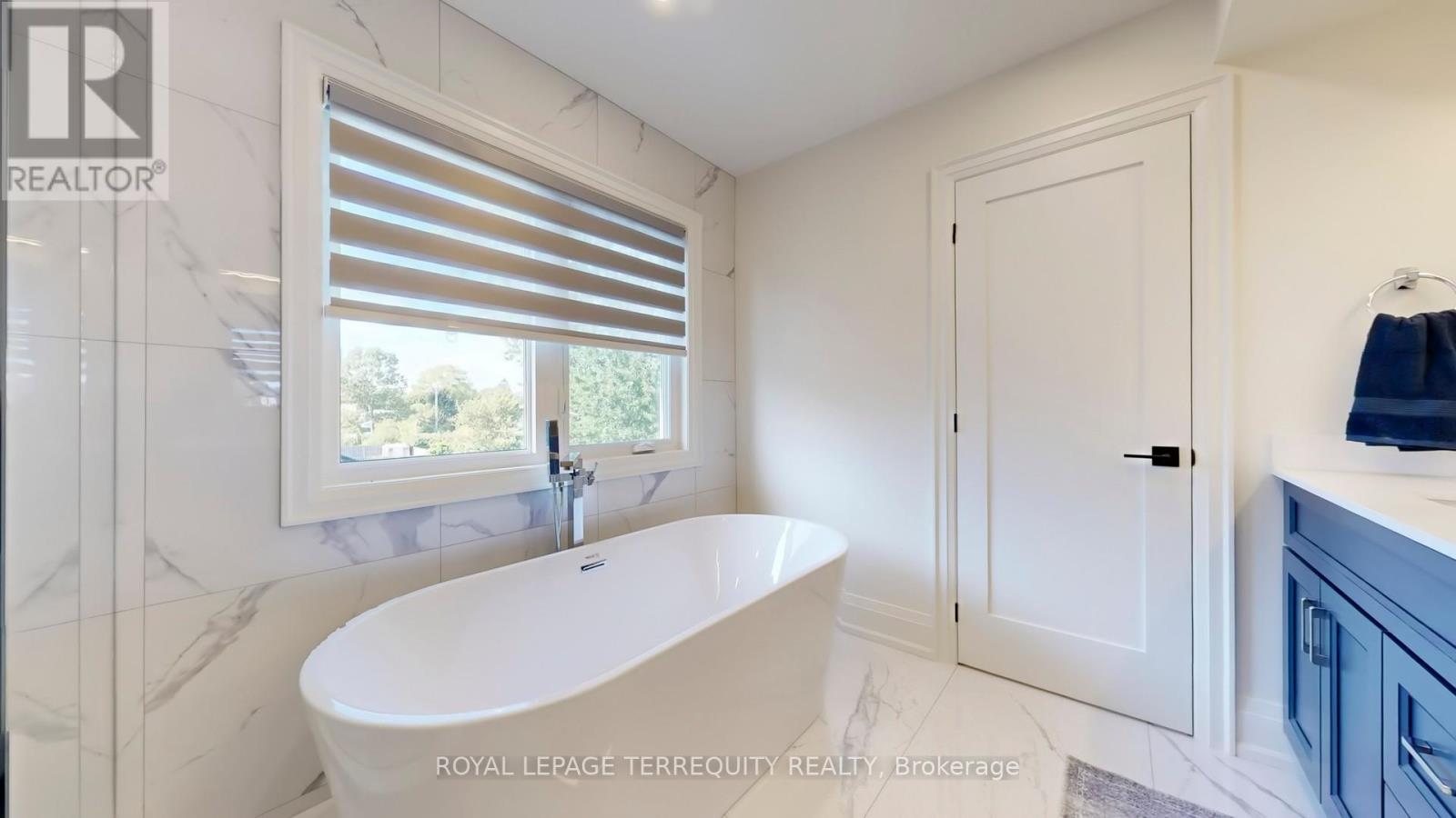 819 Fairview Avenue, Pickering, Ontario  L1W 1M7 - Photo 17 - E12385586