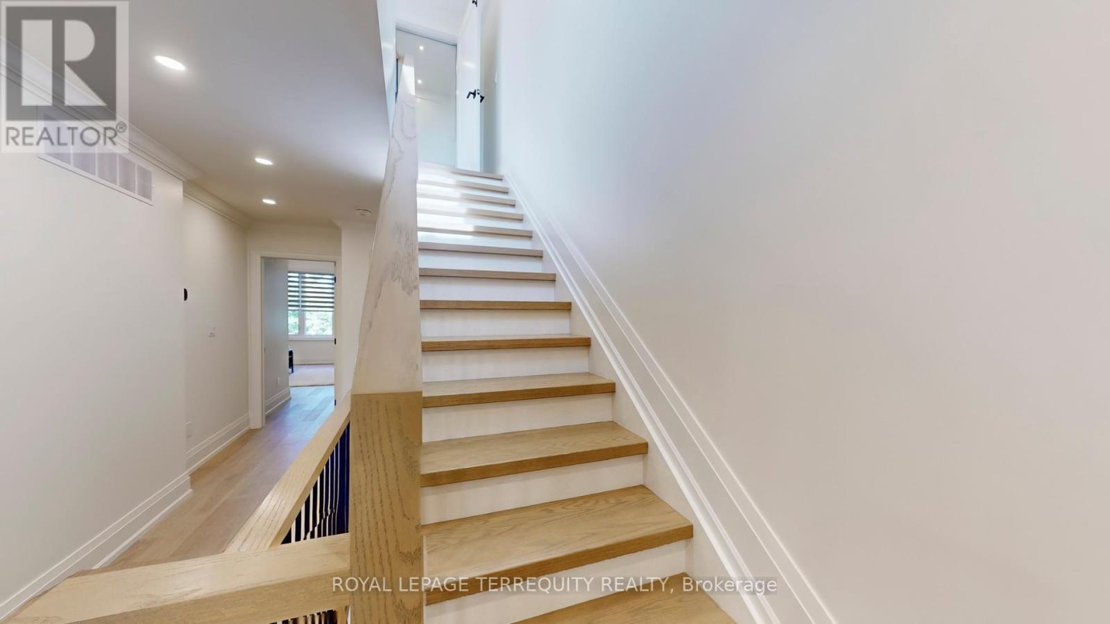 819 Fairview Avenue, Pickering, Ontario  L1W 1M7 - Photo 22 - E12385586