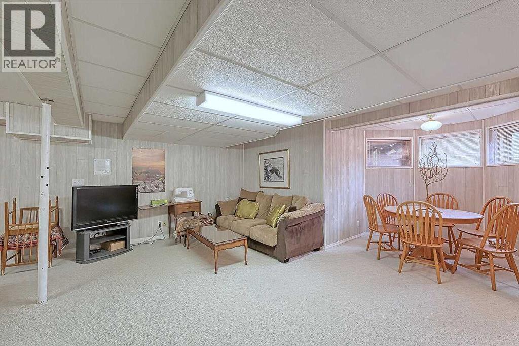 115 Strathaven Circle Sw, Calgary, Alberta  T3H 2K8 - Photo 38 - A2244657