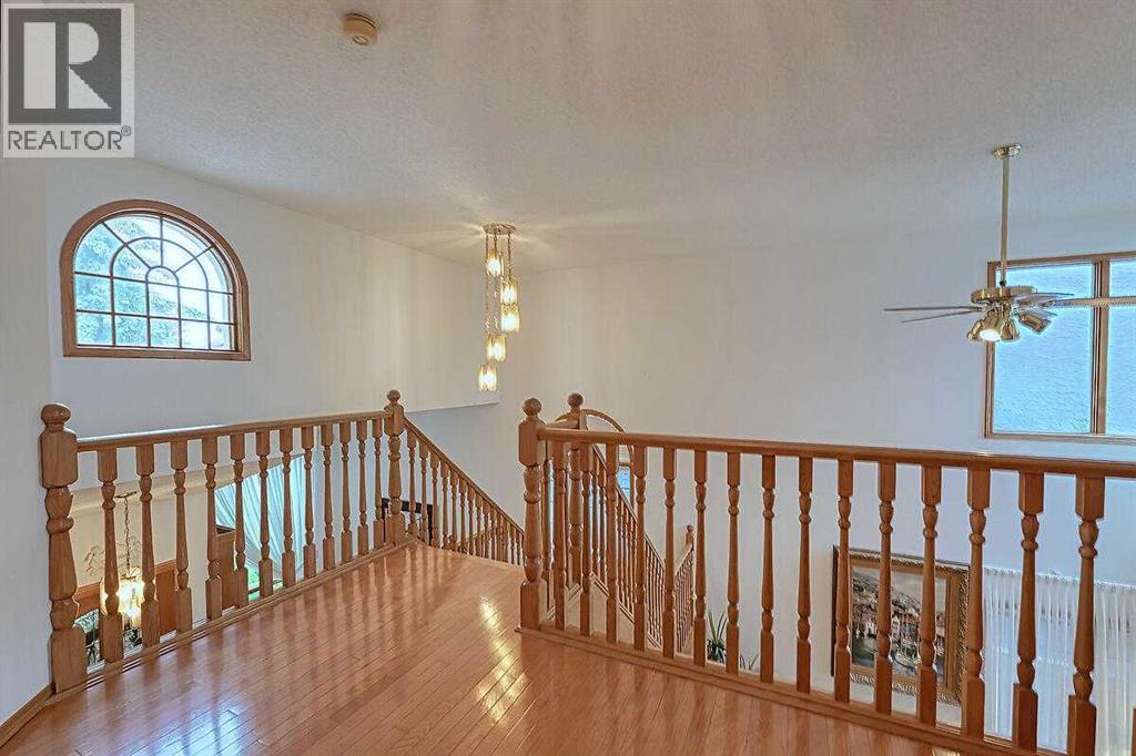 115 Strathaven Circle Sw, Calgary, Alberta  T3H 2K8 - Photo 25 - A2244657